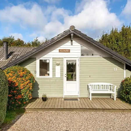Dom wakacyjny Joona - 600m From The Sea By Interhome