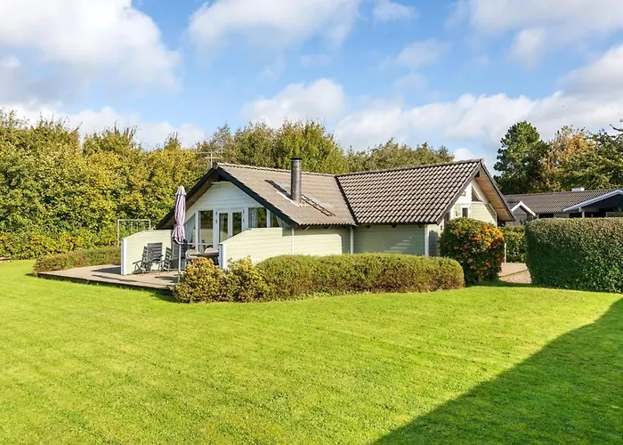 Joona - 600m From The Sea By Interhome *