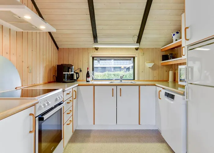 Joona - 600m From The Sea By Interhome Holiday home Nedre Lysabild