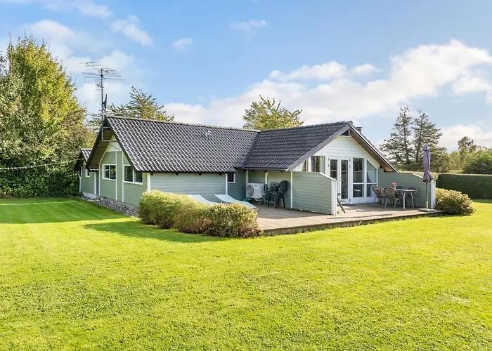 Holiday home Joona - 600m From The Sea By Interhome Nedre Lysabild